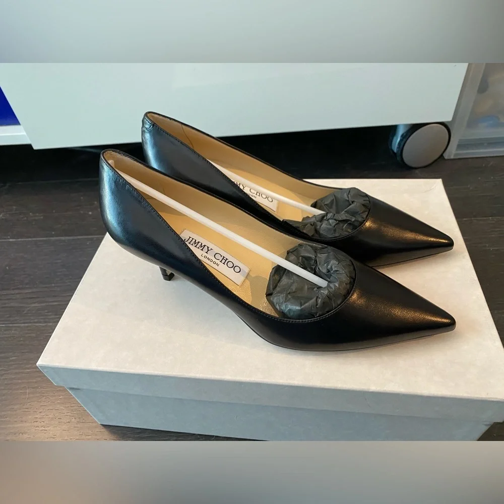 Jimmy Choo Aza Pointy Toe Pumps Black ✨Host pick ✨ - Picture 1 of 8